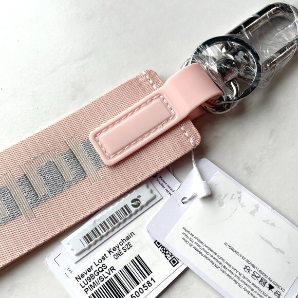 NWT Lululemon Never Lost Keychain Wordmark Pink Mist Silver - Picture 4 of 5